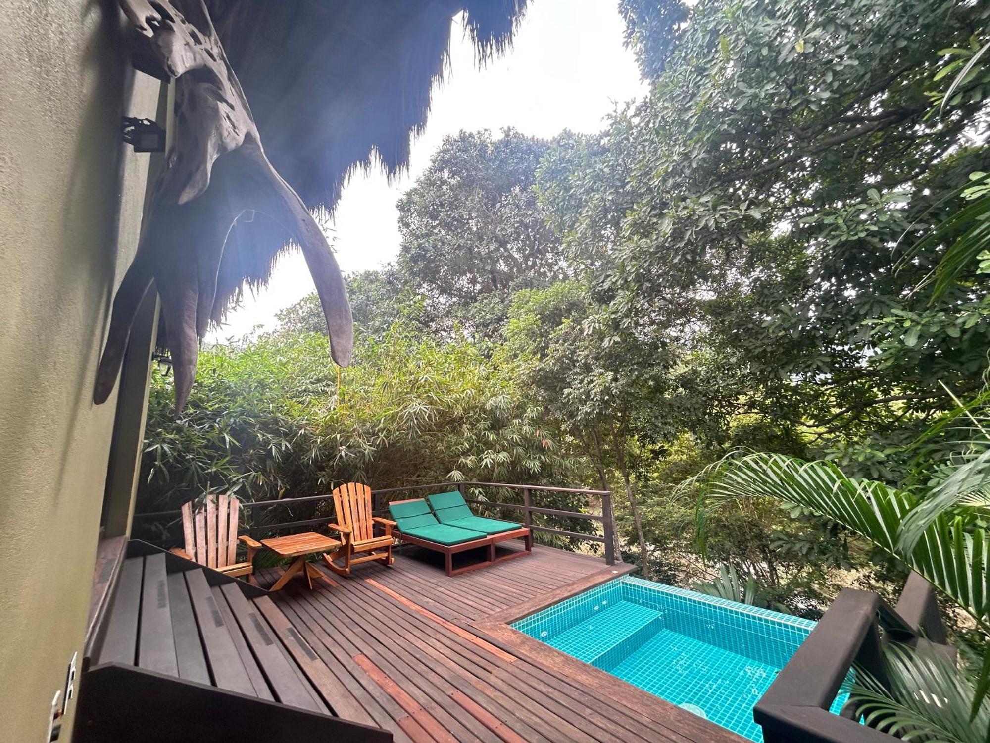 Senda Watapuy Hotel El Zaino Exterior photo A view of the private plunge pool at the Treehouse